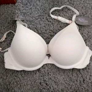 White push up bra